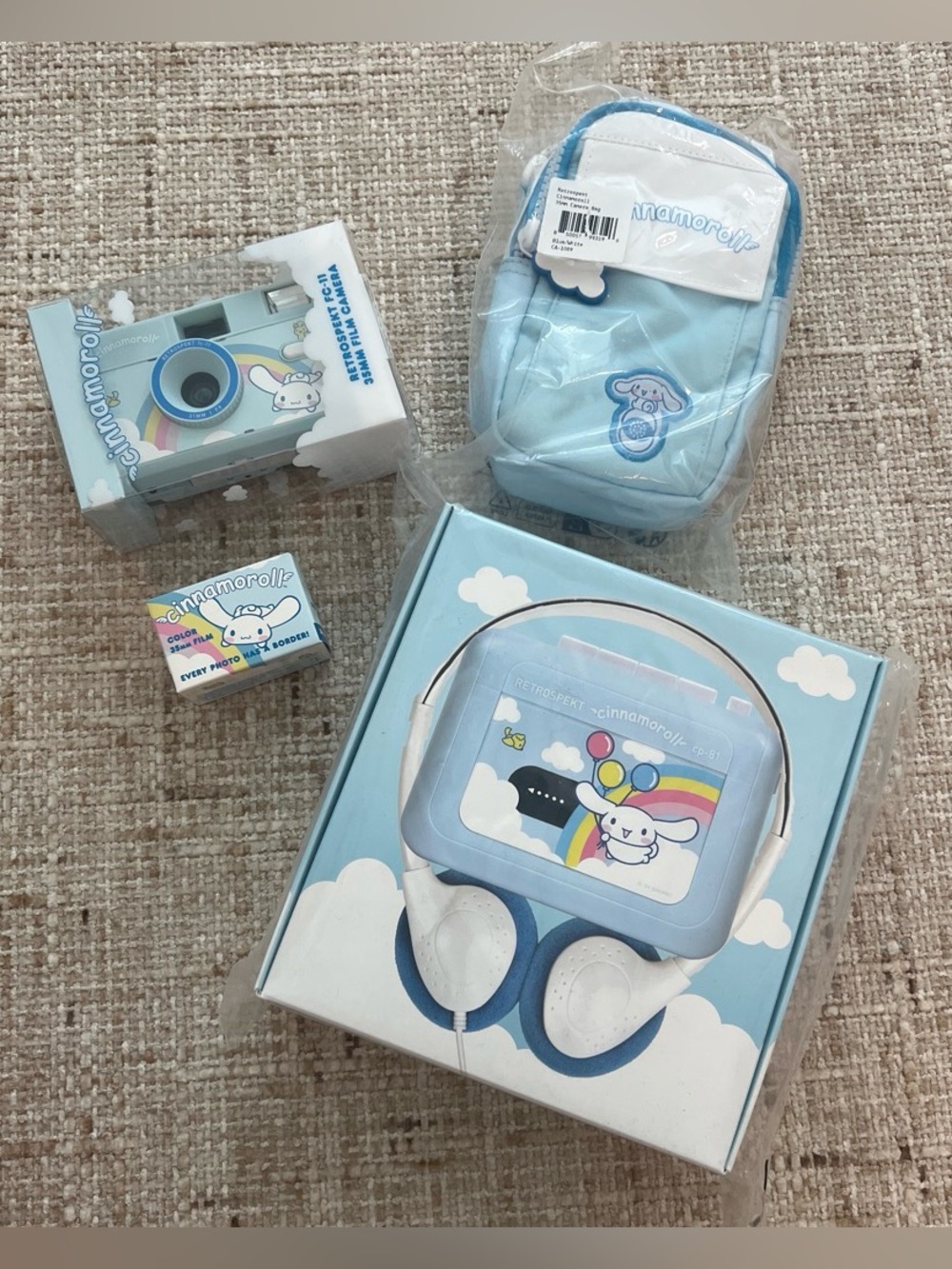 Retrospekt Sanrio Cinnamoroll Headphones & Camera Set